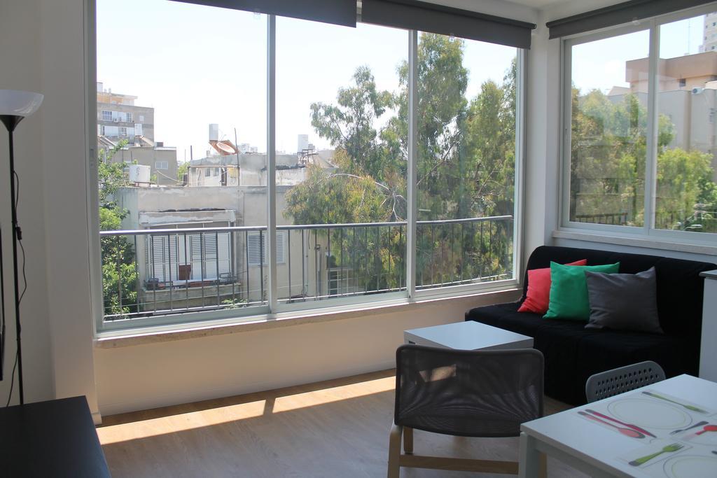 Arlozorov Bat Yam Beach Room photo