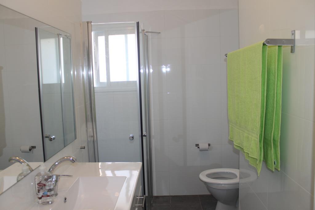 Arlozorov Bat Yam Beach Room photo